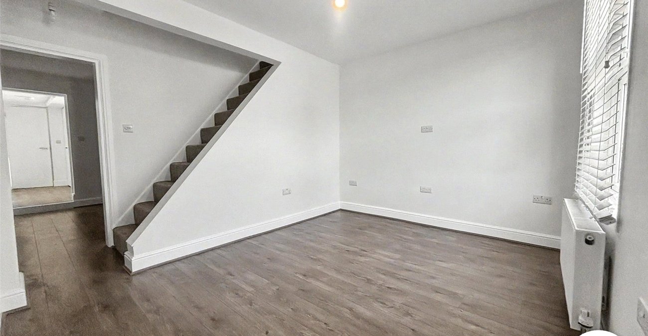 3 bedroom house to rent in Chatham | Robinson Michael & Jackson