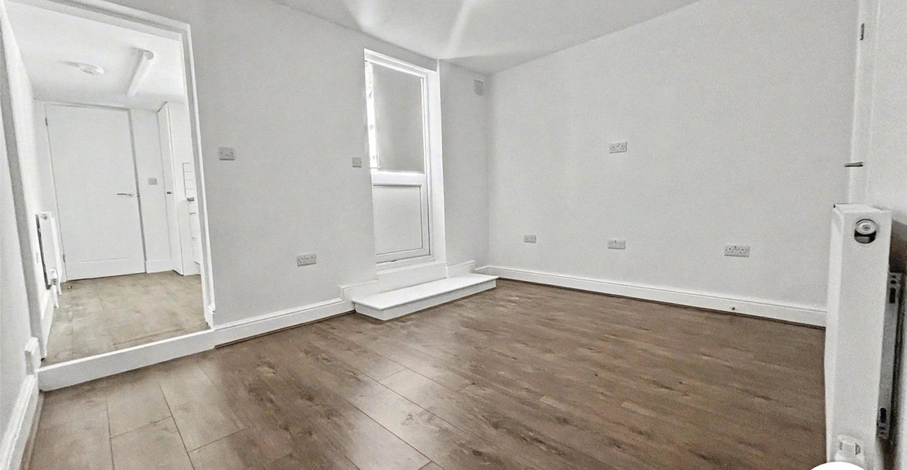 3 bedroom house to rent in Chatham | Robinson Michael & Jackson