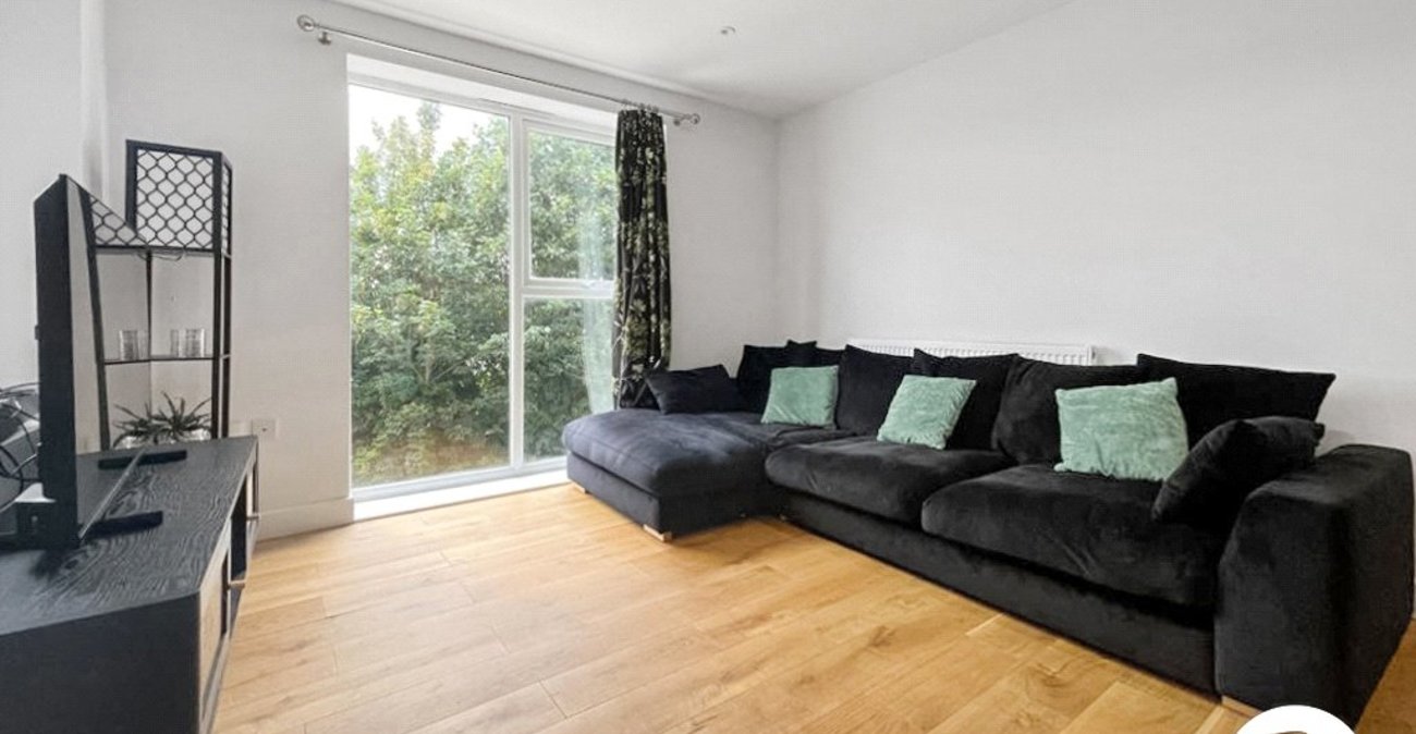 2 bedroom property to rent in Chatham | Robinson Michael & Jackson