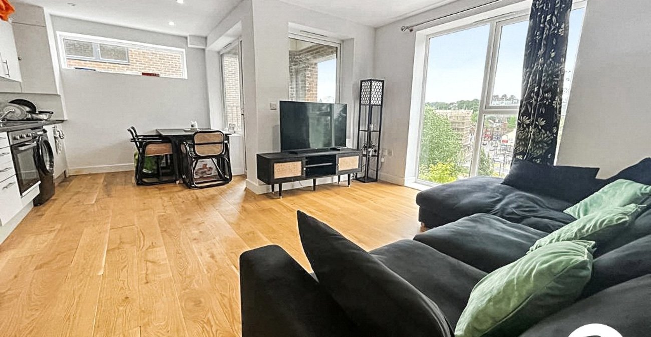 2 bedroom property to rent in Chatham | Robinson Michael & Jackson