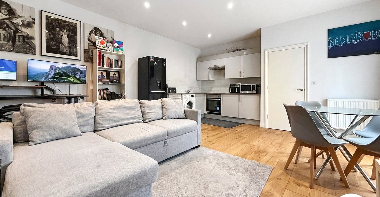 1 bedroom property to rent in Chatham | Robinson Michael & Jackson