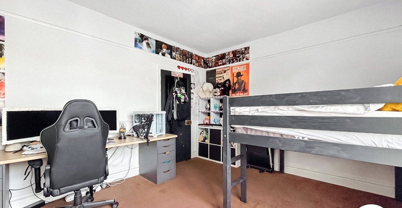 2 bedroom house to rent in London | 