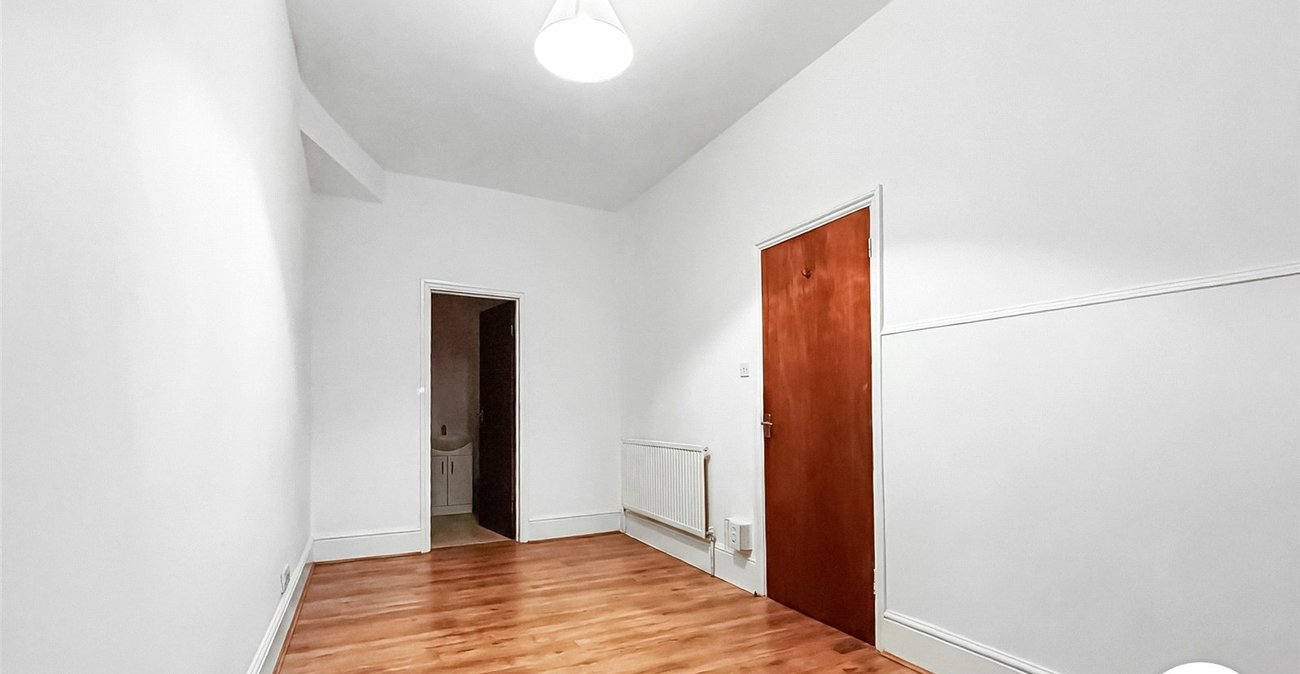 1 bedroom property to rent in Catford | Robinson Jackson