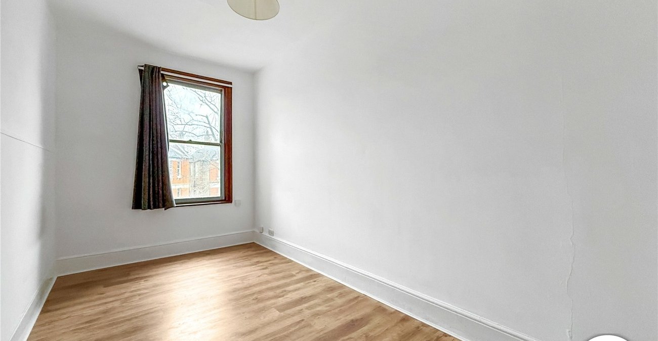 1 bedroom property to rent in Catford | Robinson Jackson