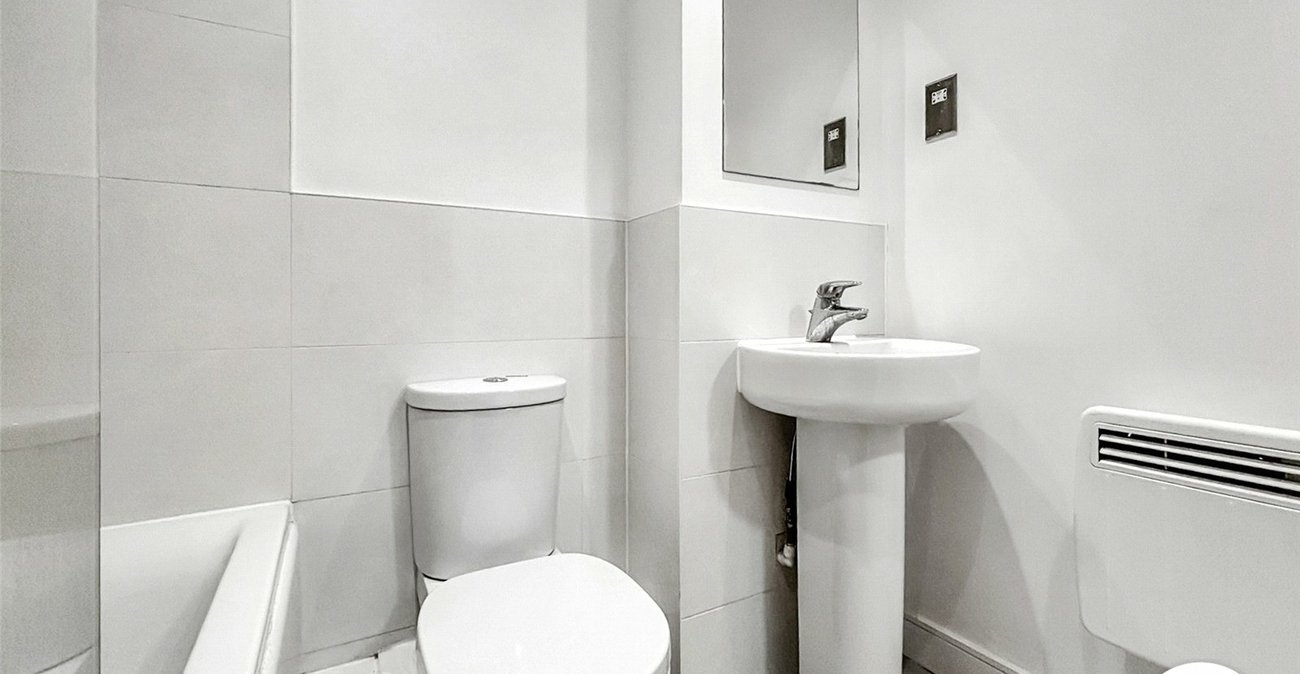 1 bedroom property to rent in London | Robinson Jackson