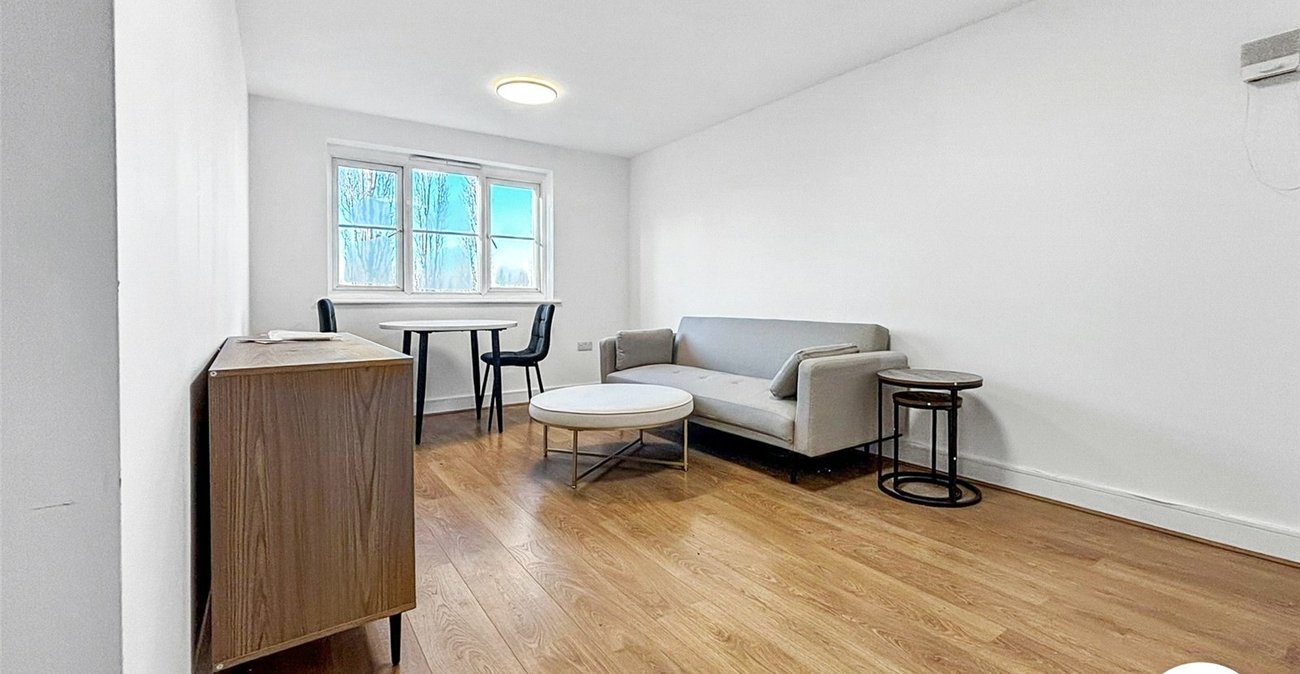 1 bedroom property to rent in London | Robinson Jackson