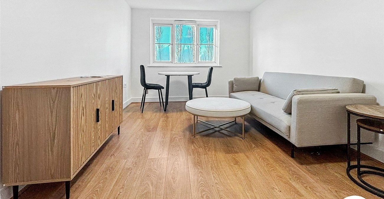 1 bedroom property to rent in London | Robinson Jackson