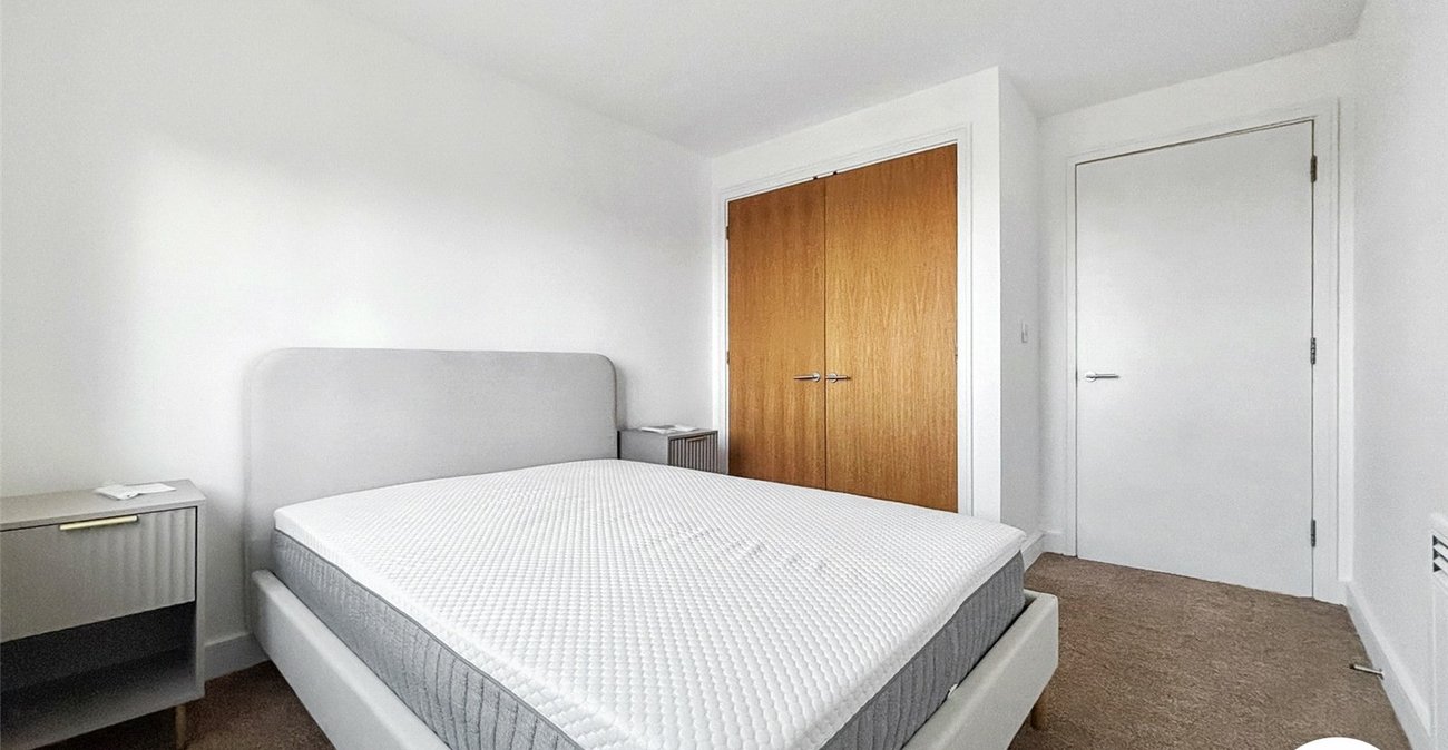 1 bedroom property to rent in London | Robinson Jackson