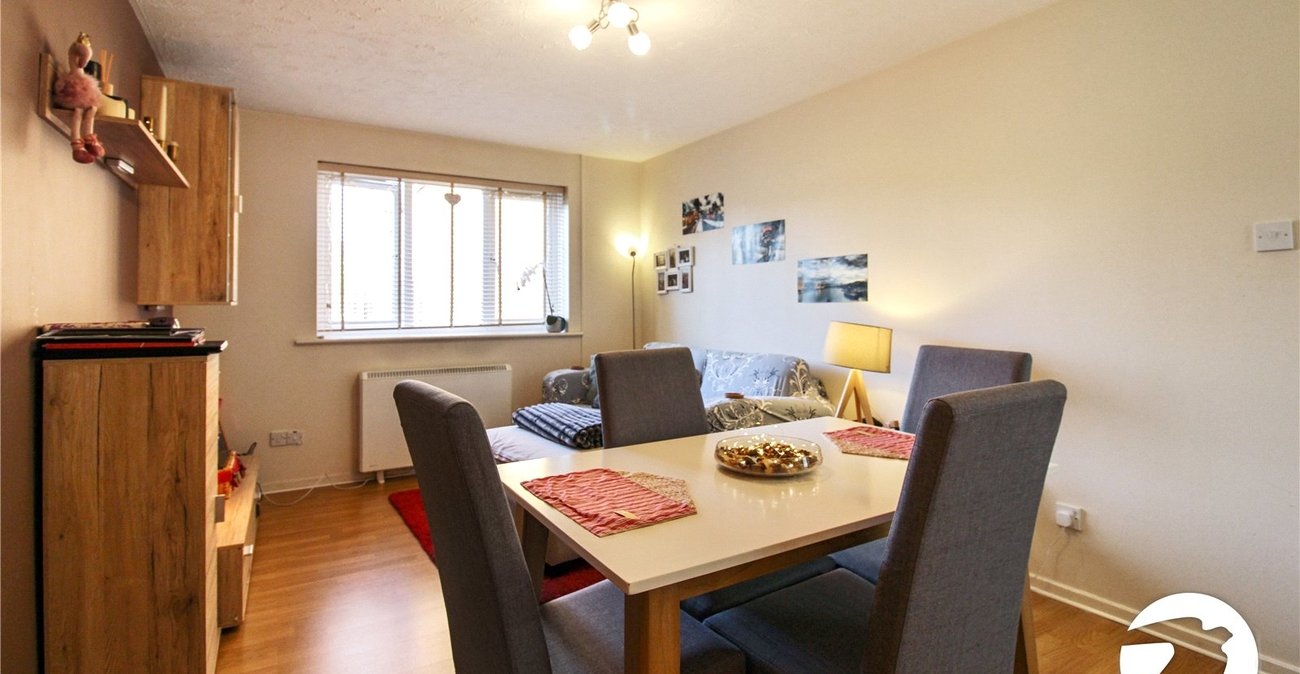 1 bedroom property to rent in London | Robinson Jackson