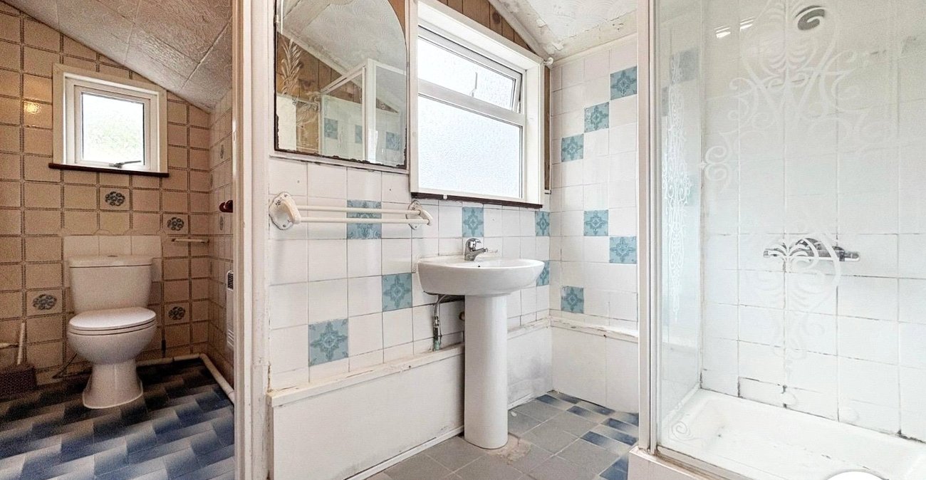 3 bedroom house to rent in Chatham | Robinson Michael & Jackson
