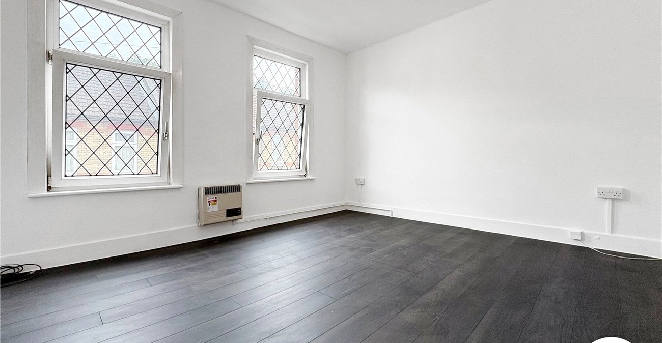 3 bedroom house to rent in Chatham | Robinson Michael & Jackson