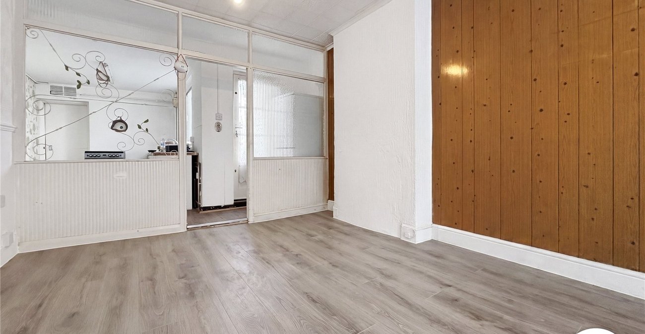 3 bedroom house to rent in Chatham | Robinson Michael & Jackson