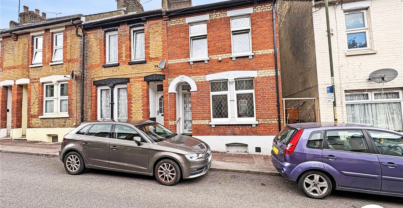3 bedroom house to rent in Chatham | Robinson Michael & Jackson
