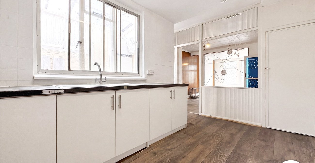 3 bedroom house to rent in Chatham | Robinson Michael & Jackson