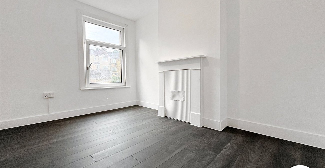 3 bedroom house to rent in Chatham | Robinson Michael & Jackson