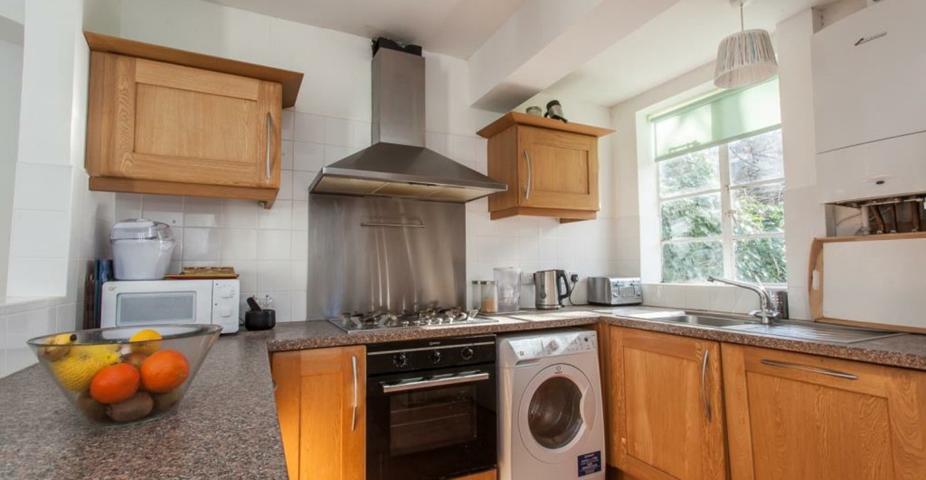 3 bedroom house to rent in Shooters Hill | 