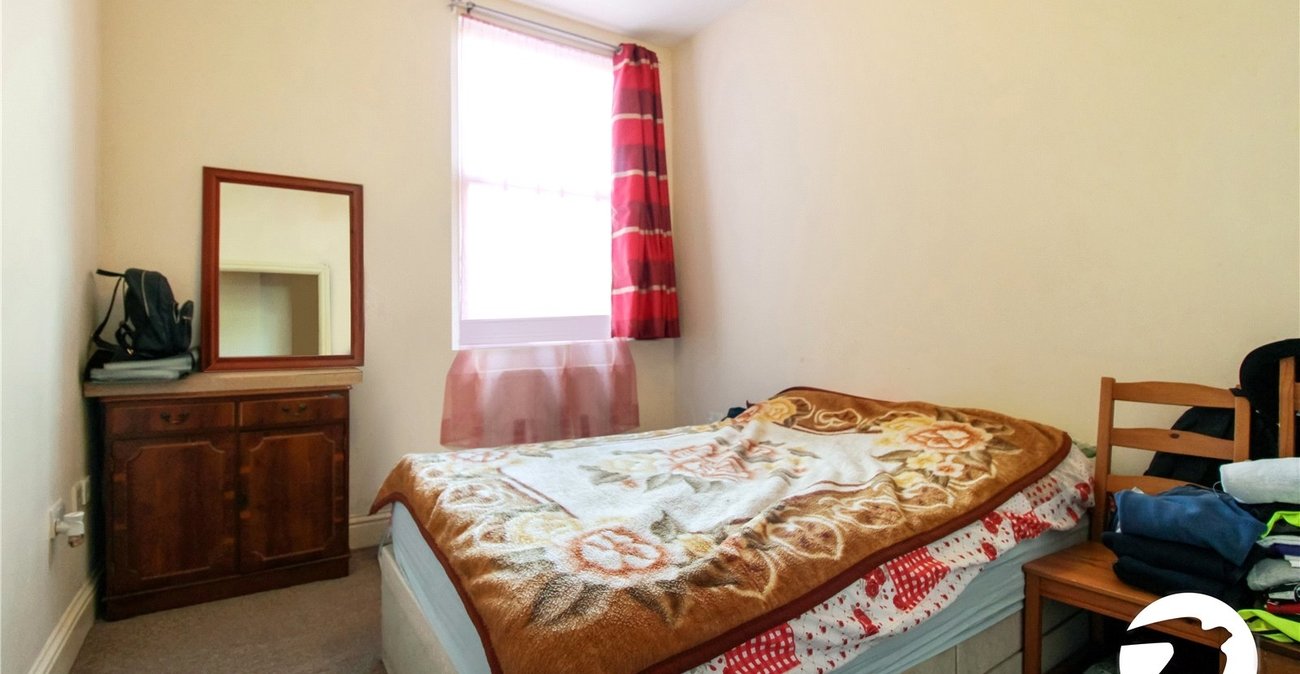 2 bedroom property to rent in Gravesend | Robinson Michael & Jackson