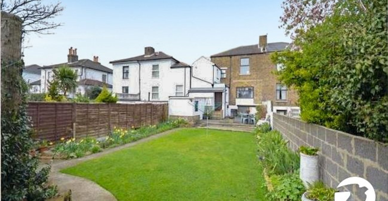 4 bedroom house to rent in Gravesend | Robinson Michael & Jackson