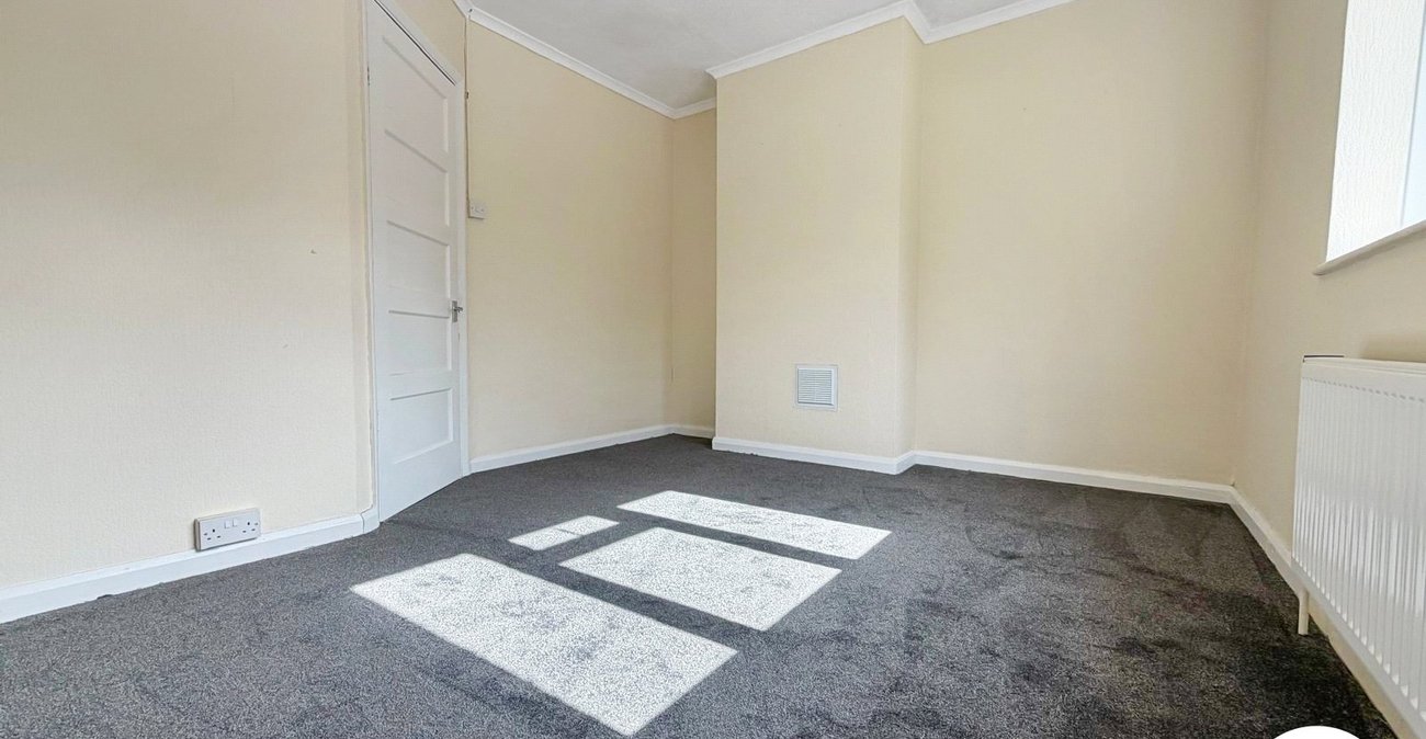 3 bedroom house to rent in Rochester | Robinson Michael & Jackson