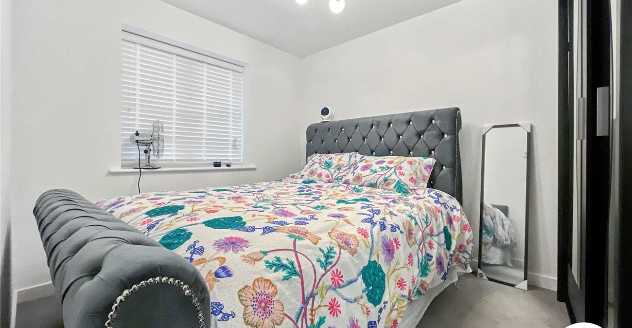 3 bedroom house to rent in Minster on Sea | Robinson Michael & Jackson