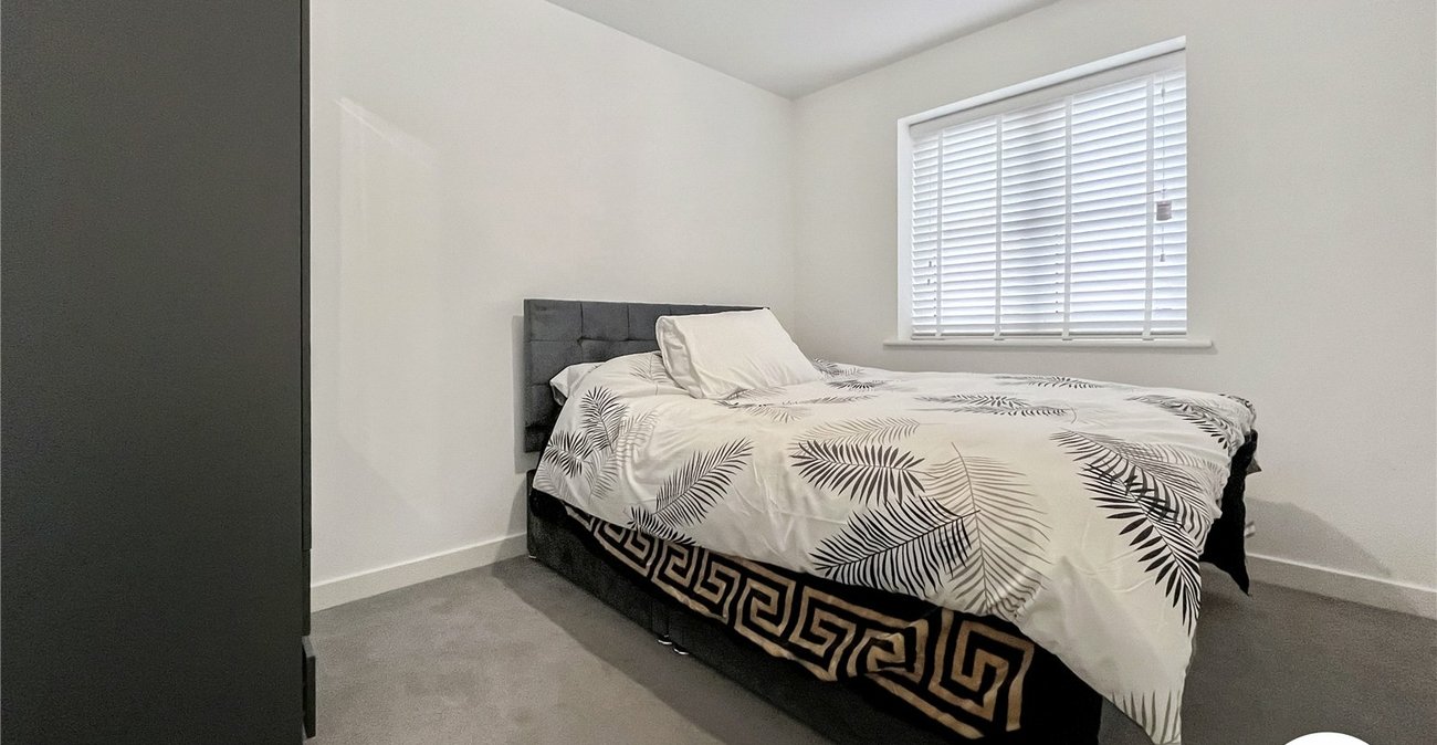 3 bedroom house to rent in Minster on Sea | Robinson Michael & Jackson