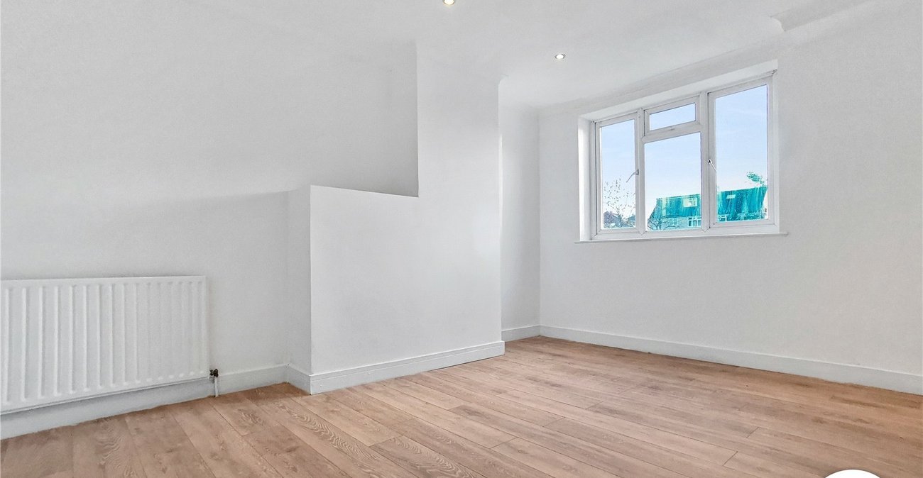 2 bedroom property to rent in Dartford | Robinson Jackson