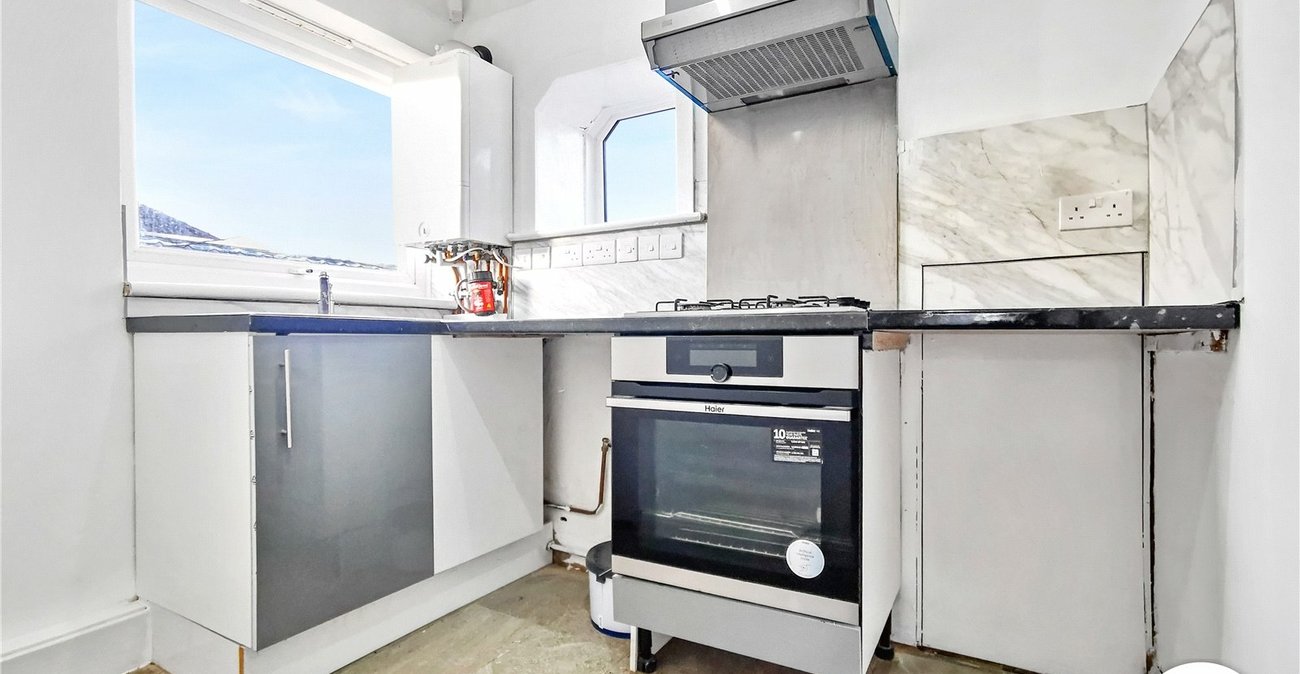 2 bedroom property to rent in Dartford | Robinson Jackson