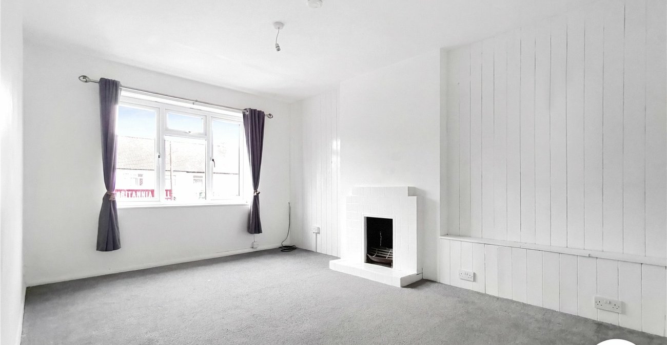 2 bedroom property to rent in Dartford | Robinson Jackson