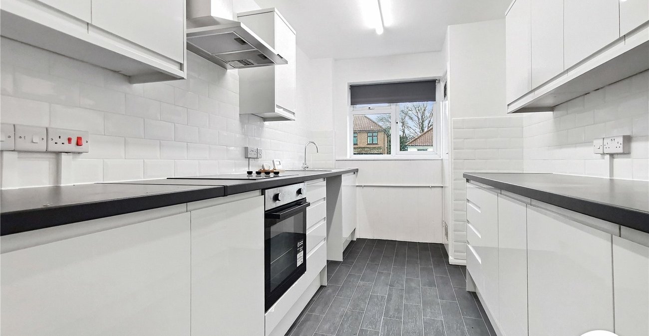 2 bedroom property to rent in Dartford | Robinson Jackson