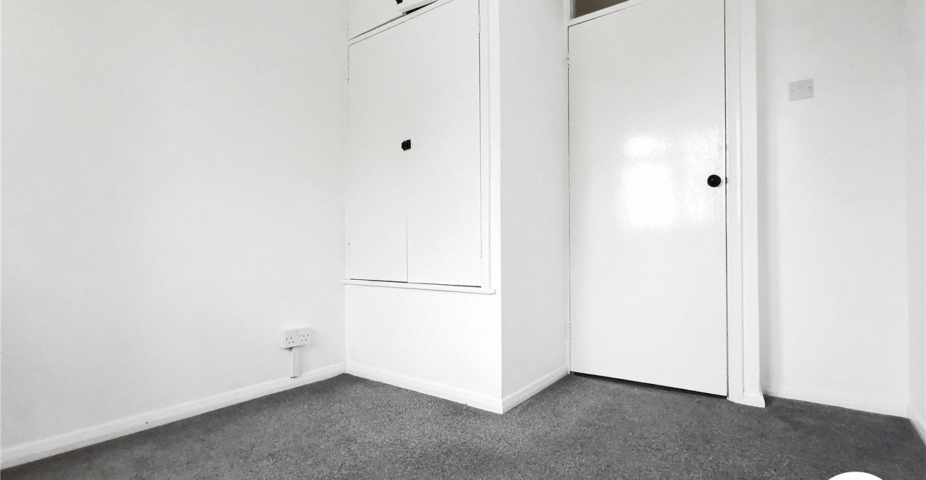 2 bedroom property to rent in Dartford | Robinson Jackson