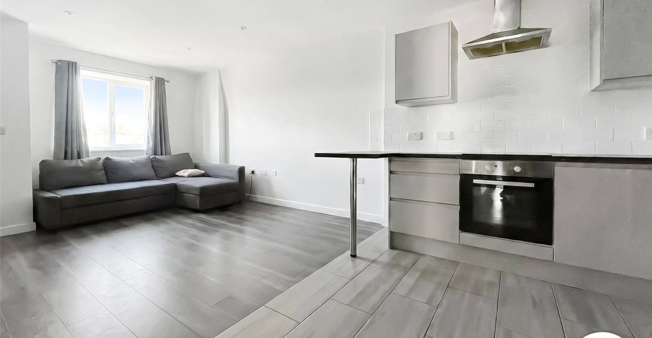 2 bedroom property to rent in Bexleyheath | Robinson Jackson