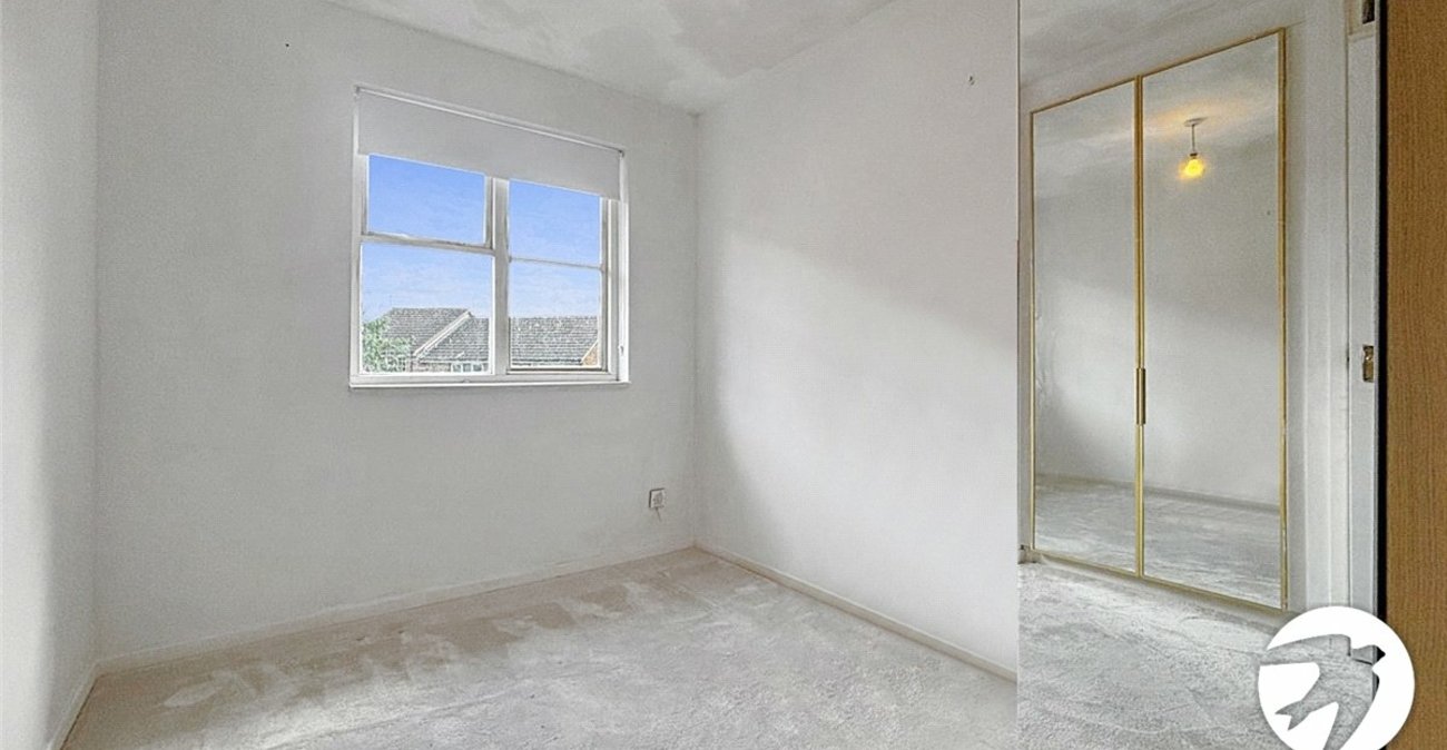 2 bedroom property to rent in Orpington | Robinson Jackson