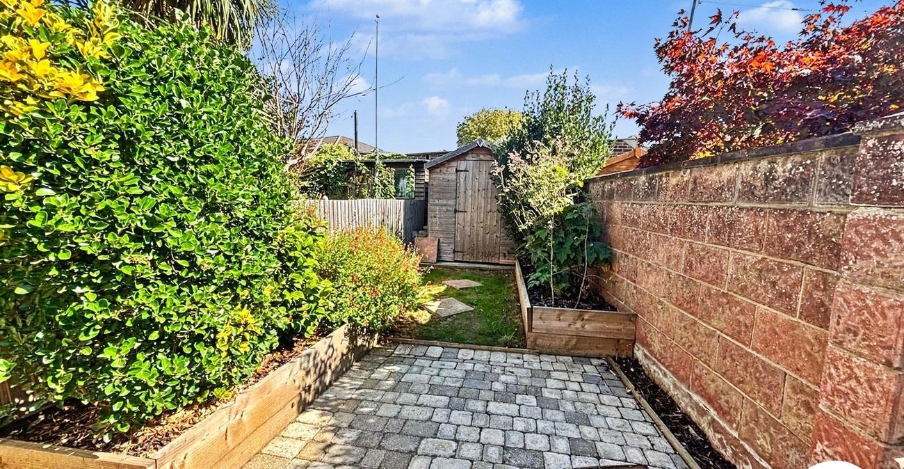 2 bedroom property to rent in Dartford | Robinson Jackson