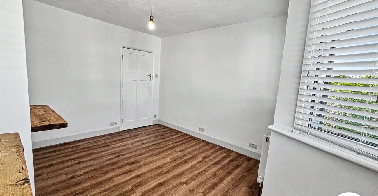 2 bedroom property to rent in Dartford | Robinson Jackson