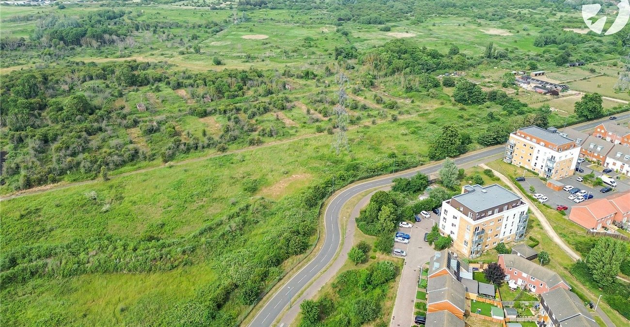 2 bedroom property to rent in Dartford | Robinson Jackson