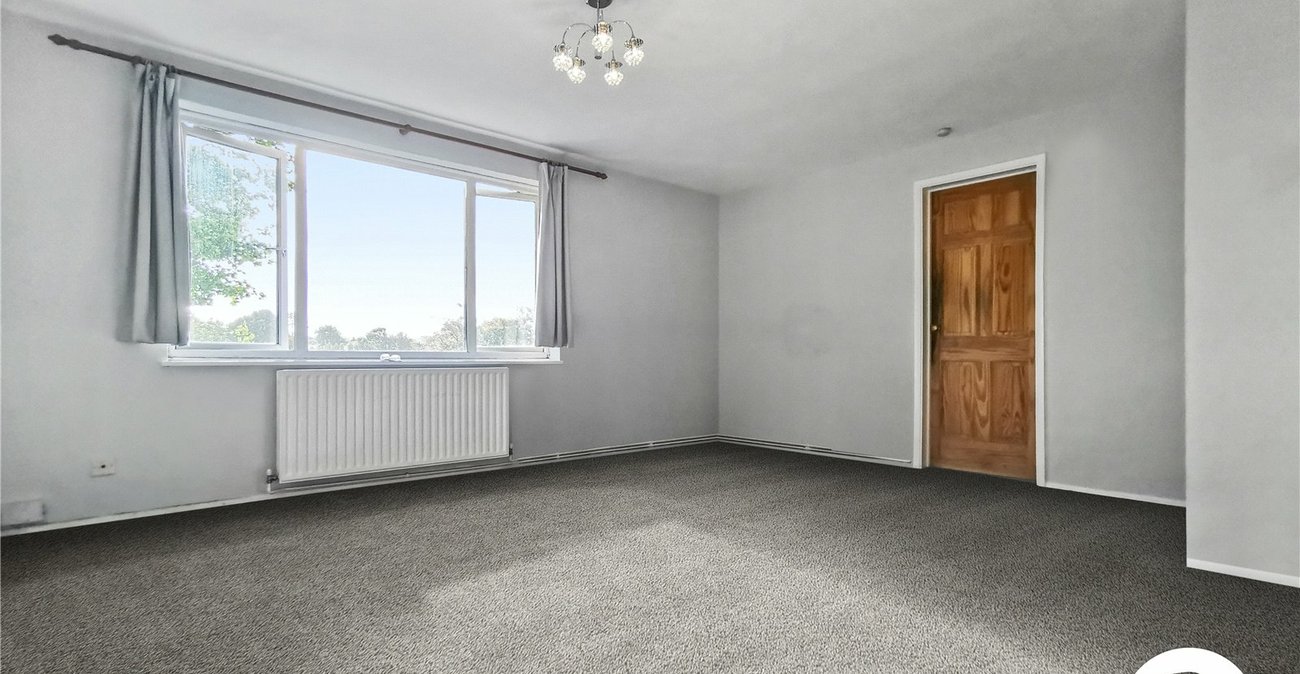 2 bedroom property to rent in Orpington | Robinson Jackson