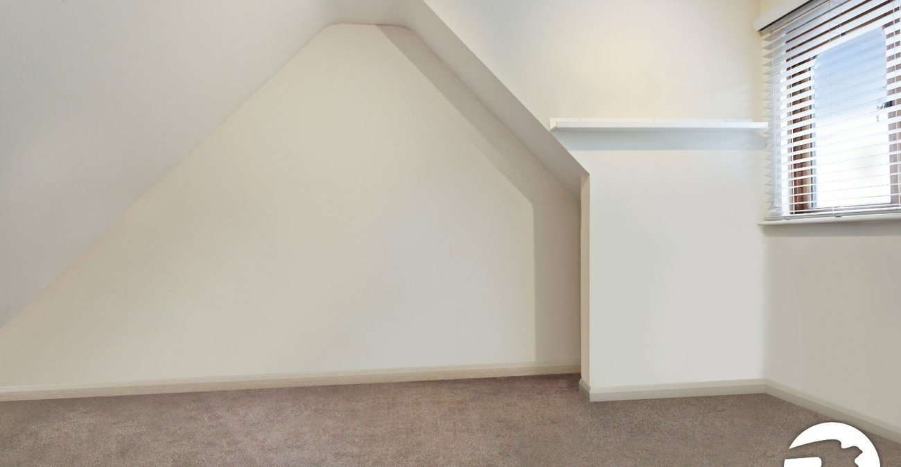 5 bedroom house to rent in Greenhithe | Robinson Michael & Jackson