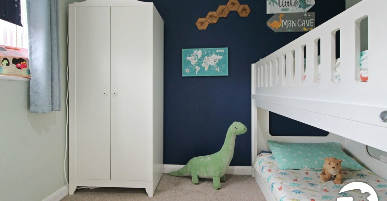 5 bedroom house to rent in Greenhithe | Robinson Michael & Jackson