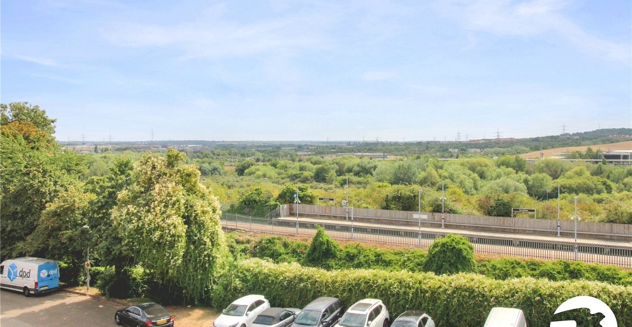 1 bedroom property to rent in Northfleet | Robinson Michael & Jackson