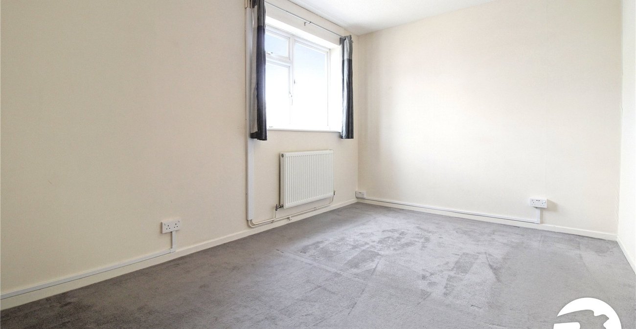 1 bedroom property to rent in Northfleet | Robinson Michael & Jackson