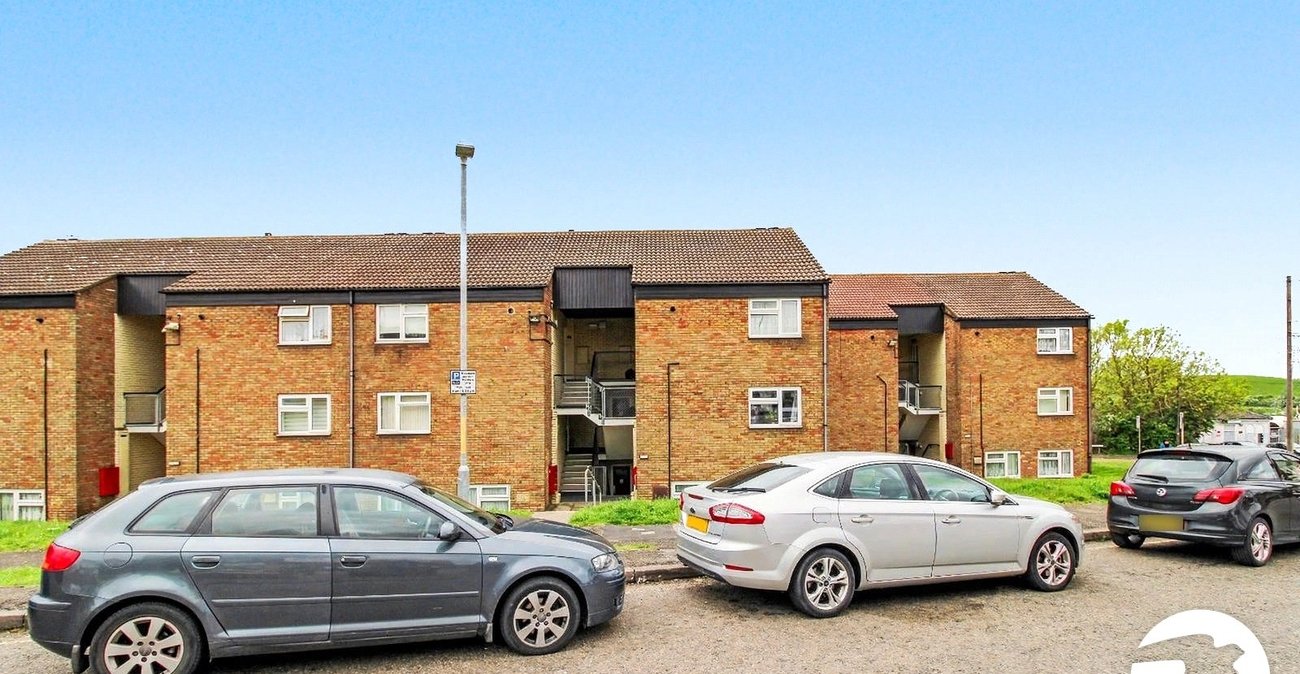 1 bedroom property to rent in Northfleet | Robinson Michael & Jackson