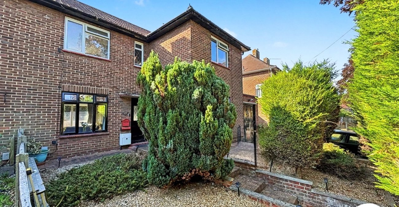3 bedroom house to rent in Chatham | Robinson Michael & Jackson
