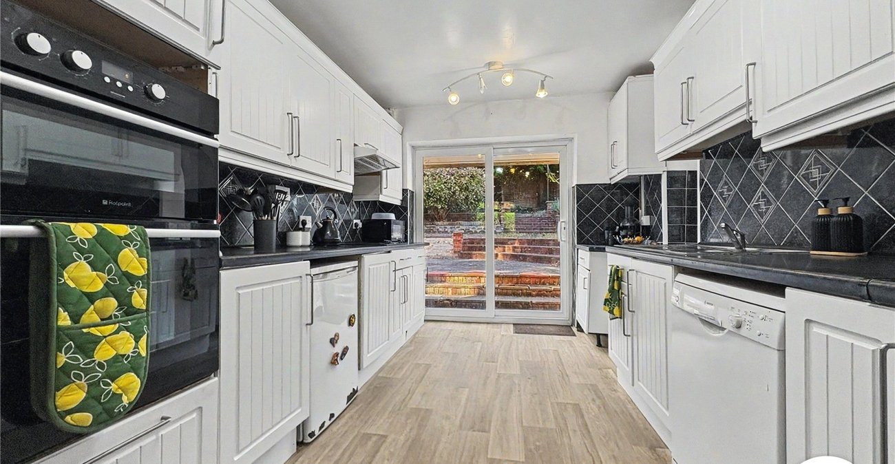 3 bedroom house to rent in Chatham | Robinson Michael & Jackson
