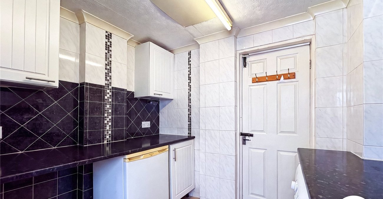 3 bedroom house to rent in Chatham | Robinson Michael & Jackson