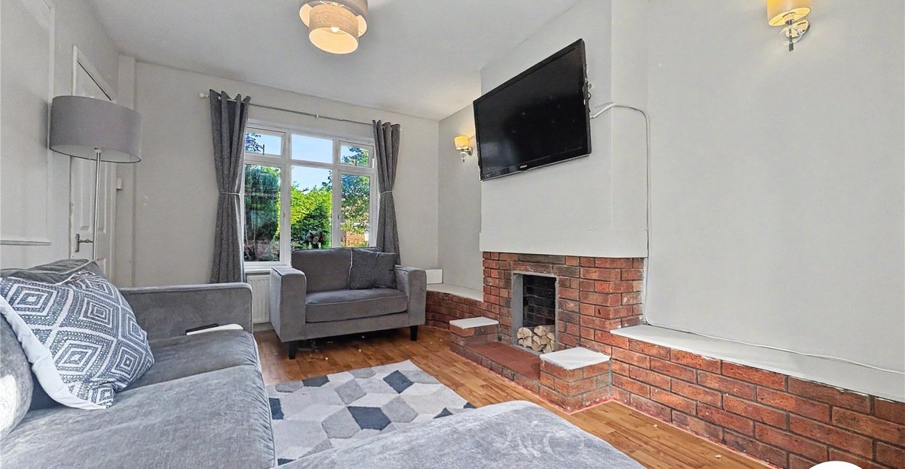 3 bedroom house to rent in Chatham | Robinson Michael & Jackson
