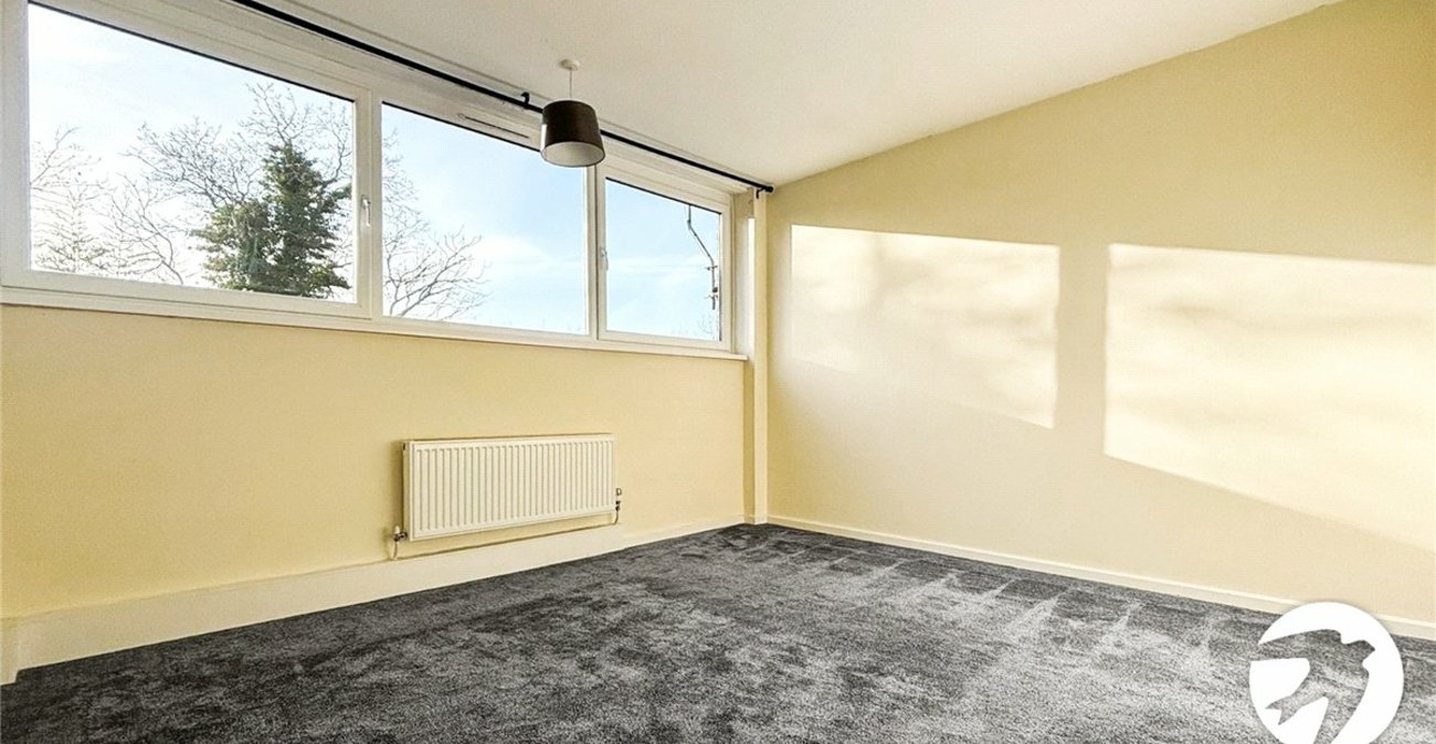 3 bedroom property to rent in Orpington | Robinson Jackson