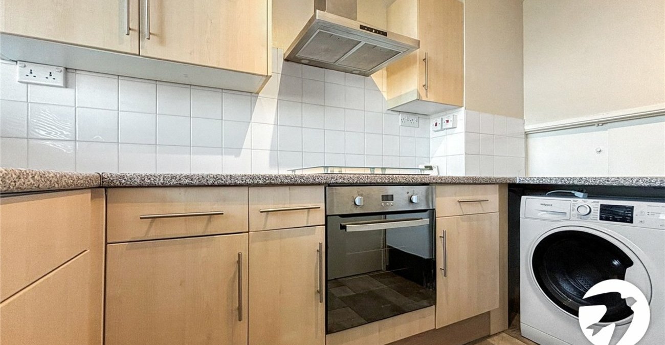 3 bedroom property to rent in Orpington | Robinson Jackson