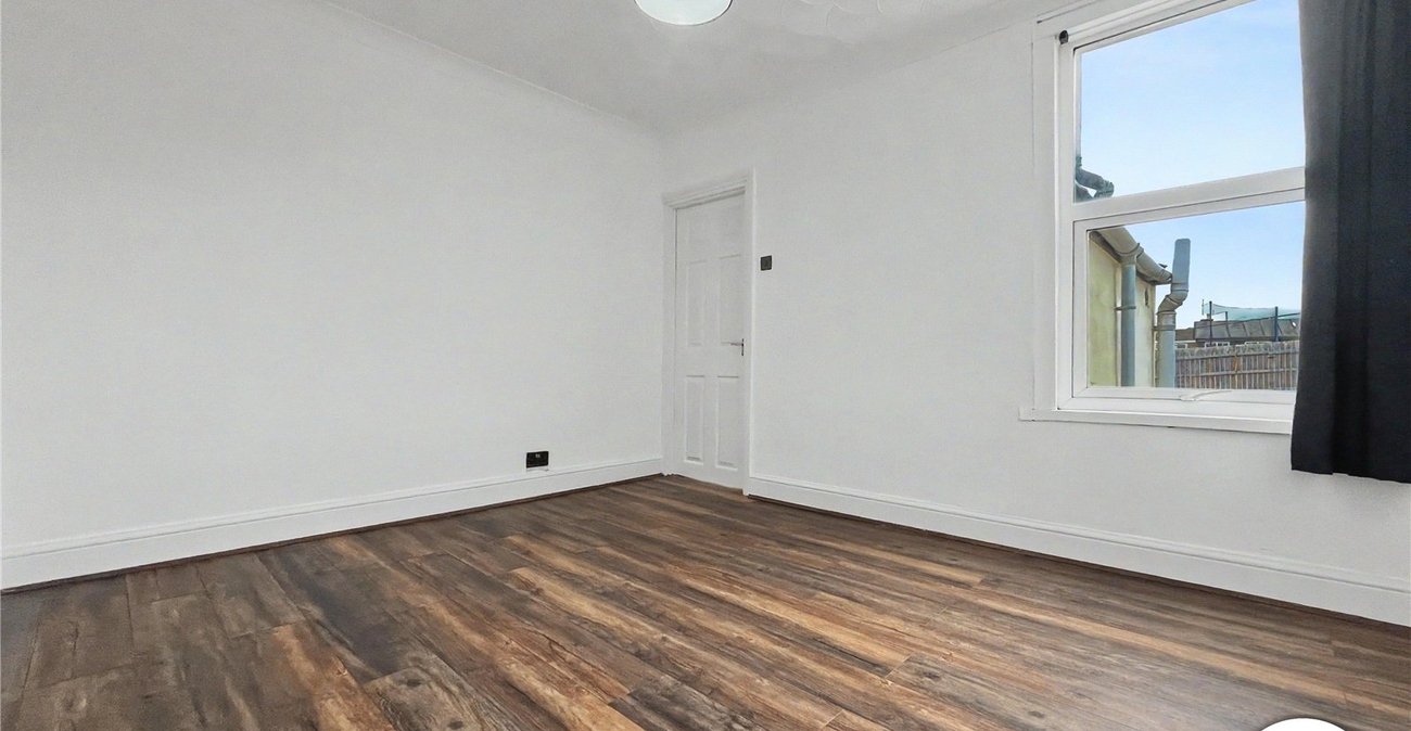 3 bedroom house to rent in Chatham | Robinson Michael & Jackson