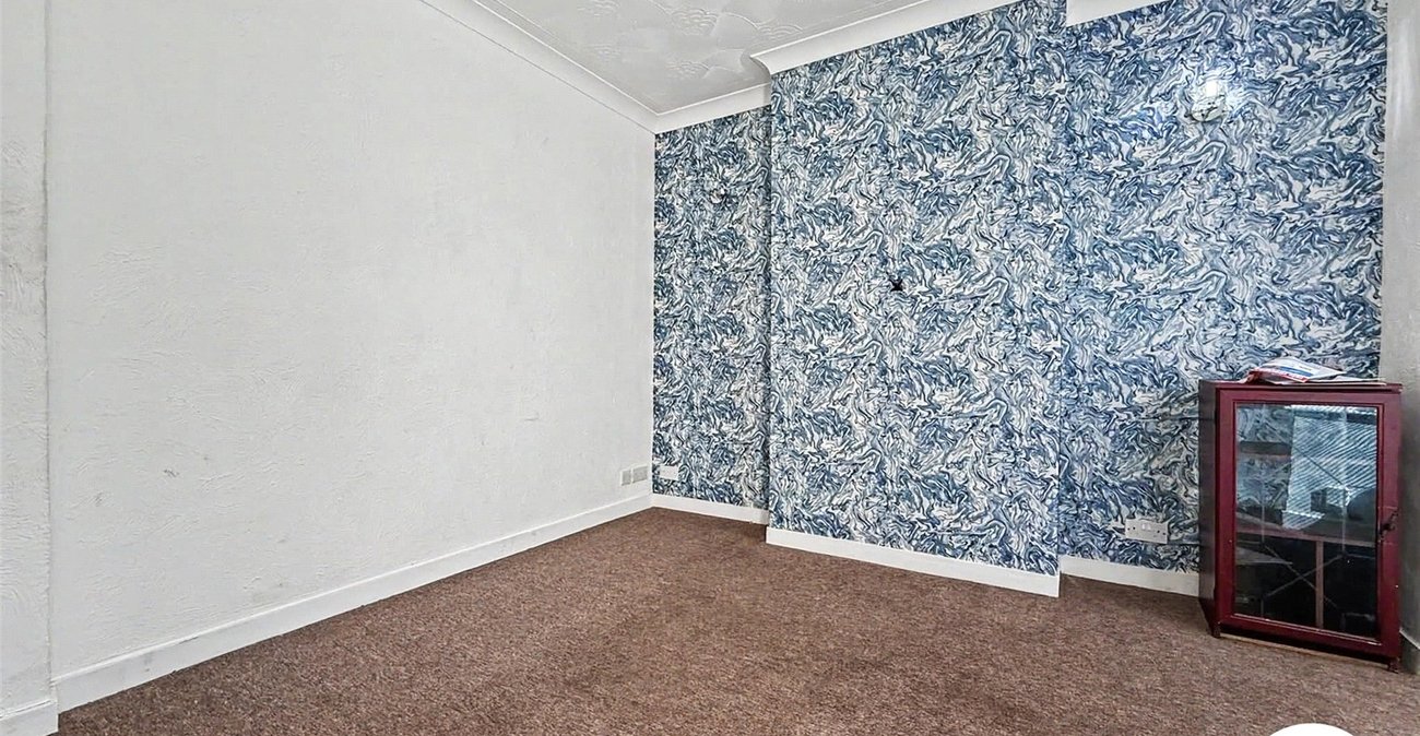 2 bedroom house to rent in Chatham | Robinson Michael & Jackson