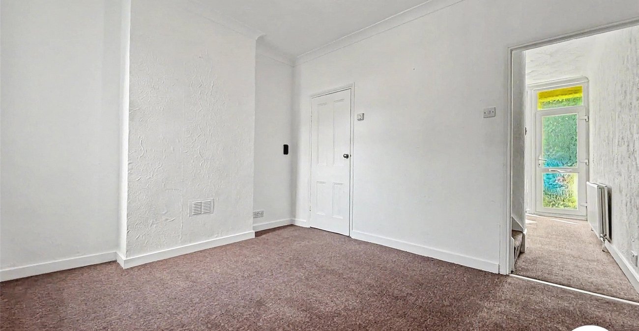 2 bedroom house to rent in Chatham | Robinson Michael & Jackson
